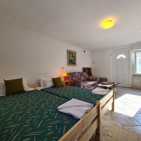 House Zulfa 1548 Leilighet Fažana Eksteriør bilde
